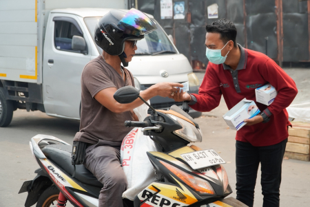 BAGIKAN MASKER 