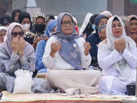 SALAT ISTISQA di PALANGKA RAYA