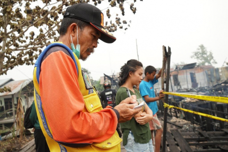 MENDATA RUMAH YANG TERBAKAR