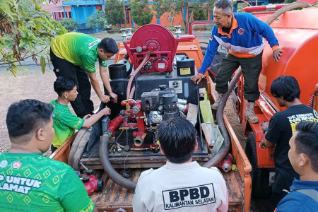PEMERIKSAAN SARANA HADAPI KARHUTLA