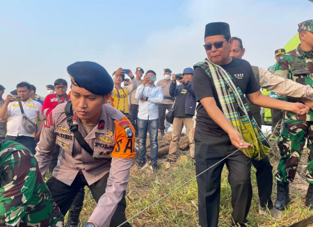 TURUNKAN MESIN POMPA AIR