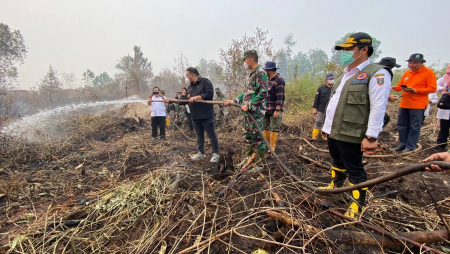 DIRJEN PERKEBUNAN LAKUKAN PEMBASAHAN LAHAN