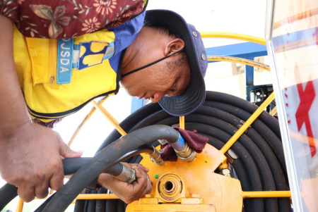 SAMBUNGKAN SELANG TABUNG
