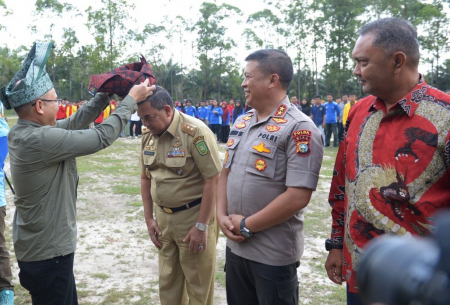 PASANGKAN TANJAK 