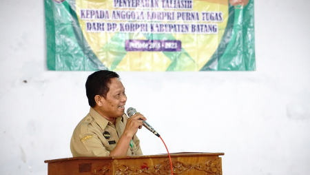 BERKIPRAH DENGAN JALAN MASING-MASING