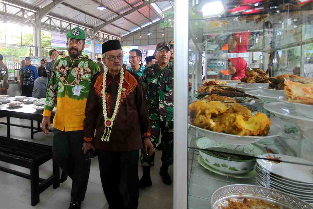 PERIKSA MENU KULINER BANJAR