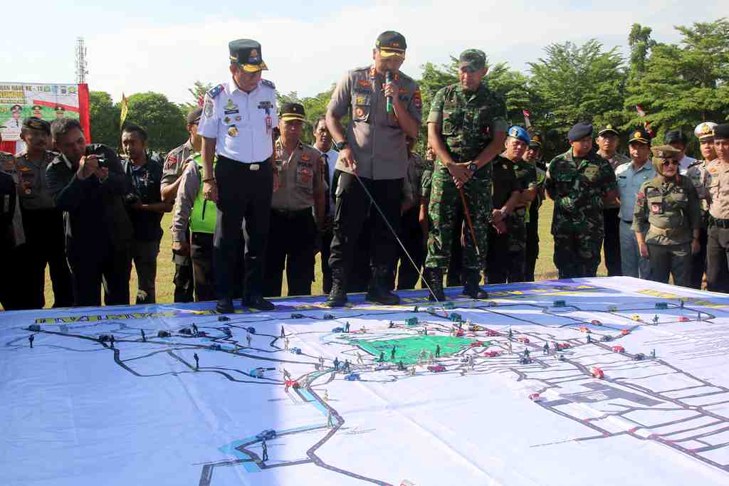 TACTICAL FLOOR GAME HAUL SEKUMPUL