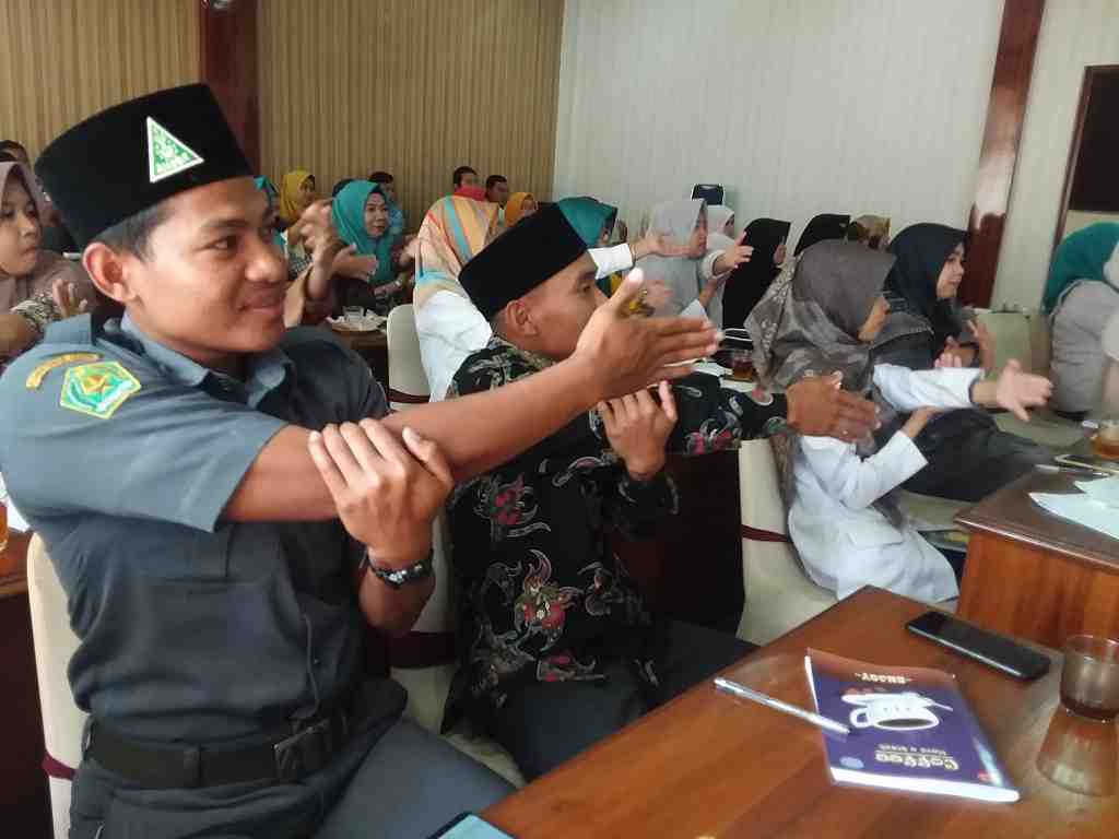 PEREGANGAN di TEMPAT KERJA