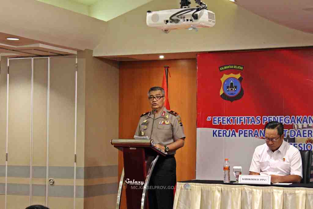 PENEGAKAN HUKUM YANG PROFESIONAL