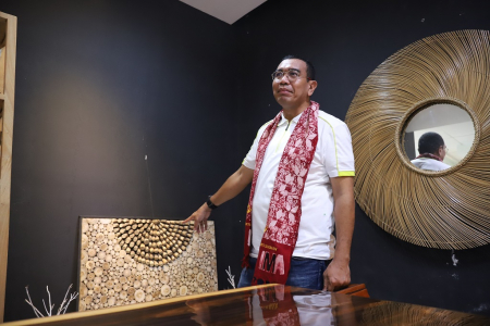 KERAJINAN KAYU SLEMAN