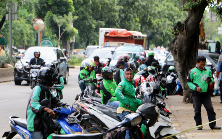 PENYESUAIAN TARIF OJEK ONLINE JABODETABEK