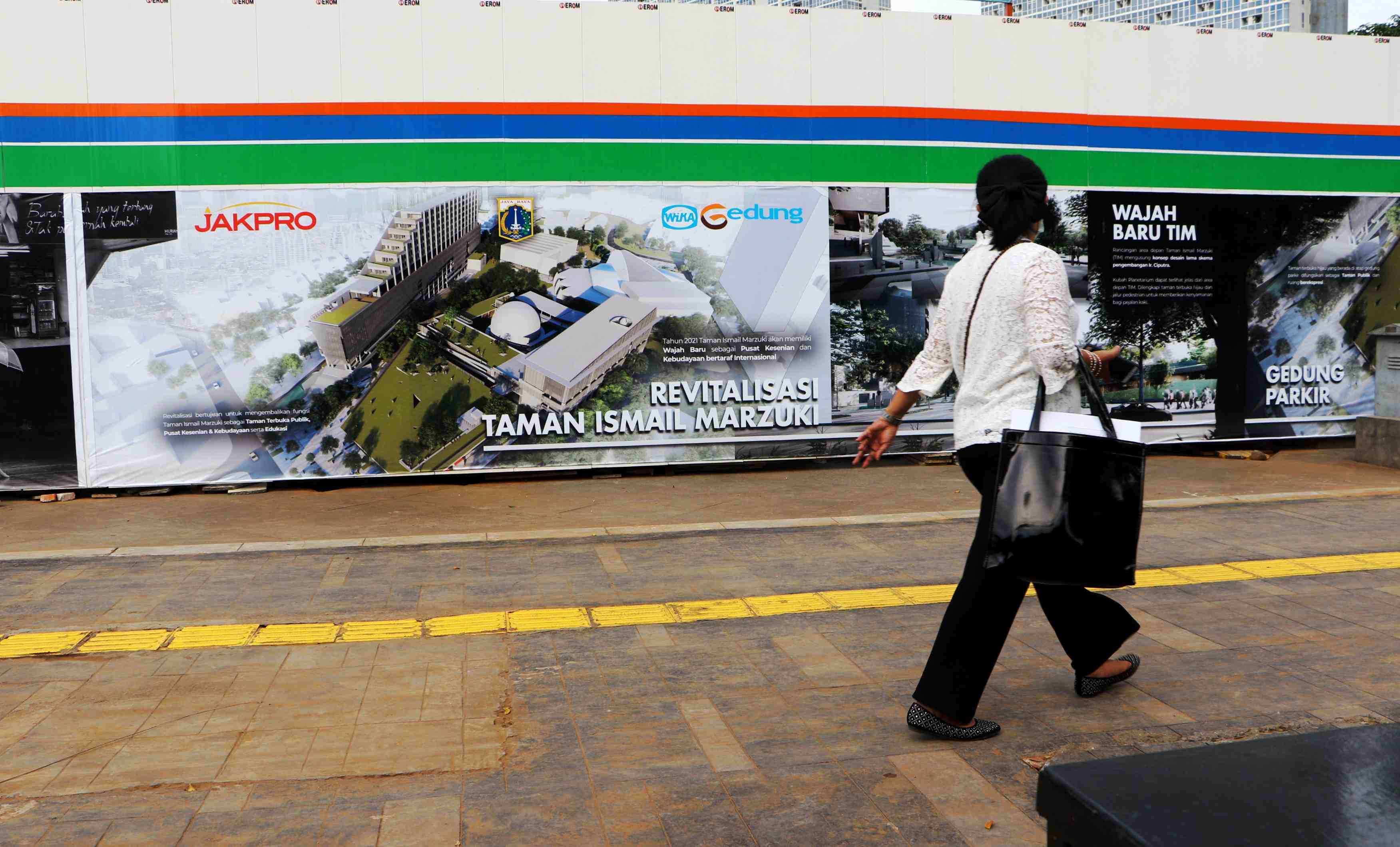 REVITALISASI TAMAN ISMAIL MARZUKI 