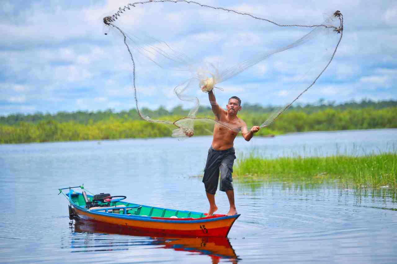 ALAT TANGKAP IKAN TRADISIONAL