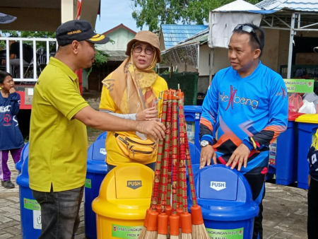 SERAHKAN FASILITAS KEBERSIHAN