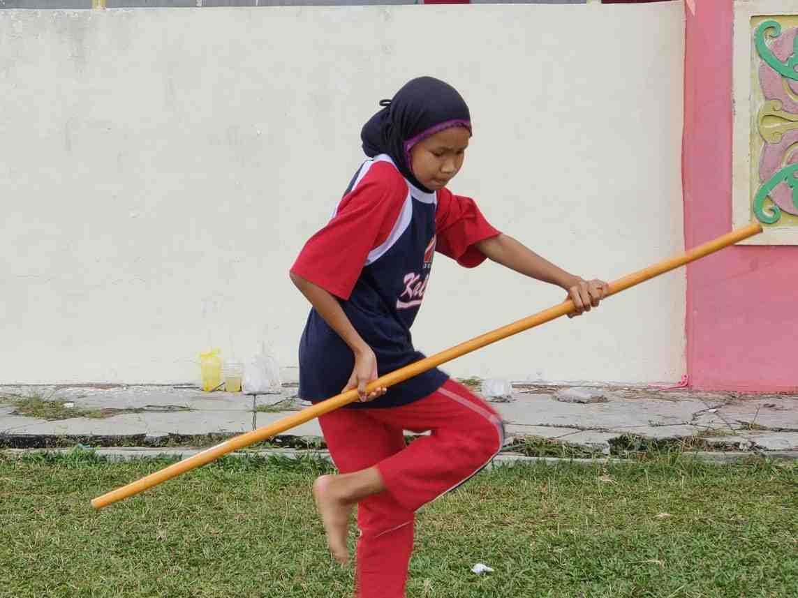 BERLATIH TOYA