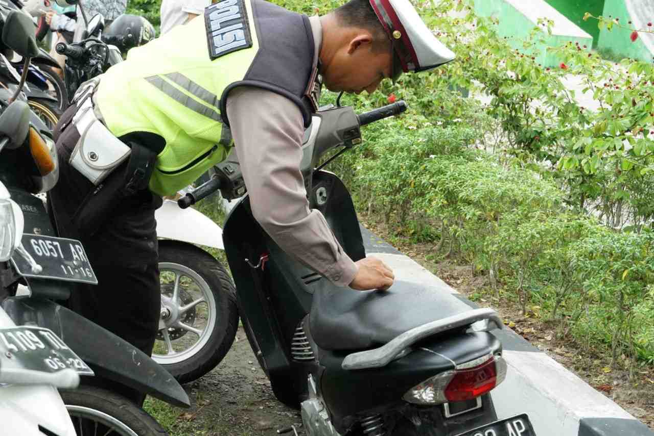 BARANG BUKTI TILANG KENDARAAN RODA DUA