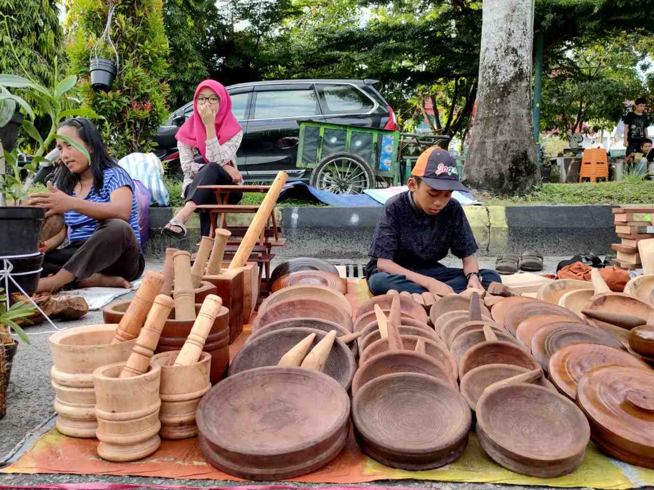 JUAL KERAJINAN KAYU ULIN
