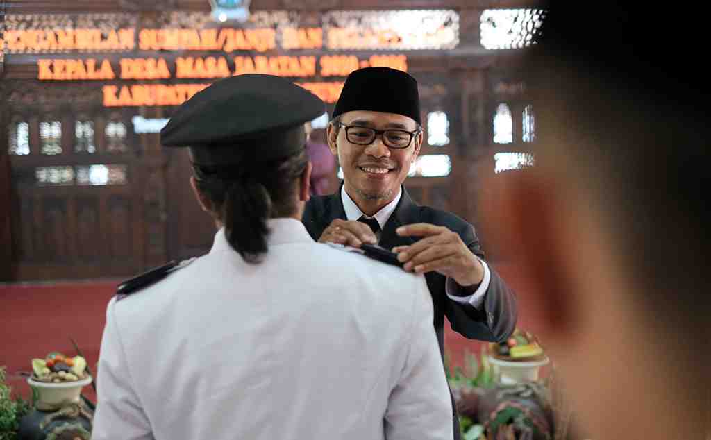 SEMATKAN PANGKAT JABATAN KEPALA DESA