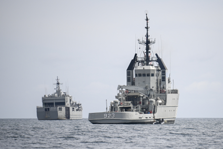 TNI KERAHKAN 13 KRI UNTUK AMANKAN PERAIRAN BALI