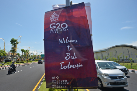 HIASAN SAMBUT KTT G20 BALI