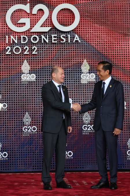 PRESIDEN JOKOWI SAMBUT KANSELIR JERMAN