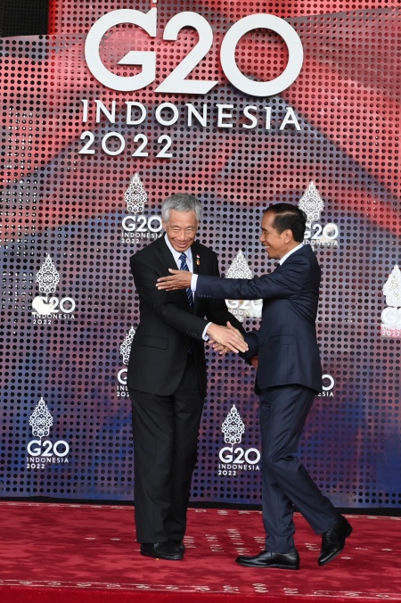 PRESIDEN JOKOWI SAMBUT PM SINGAPURA