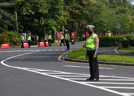PENGAMANAN AREA PENYELENGARAAN KTT G20