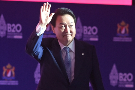 PRESIDEN KOREA SELATAN DI B20 SUMMIT INDONESIA