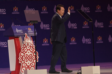 PRESIDEN KOREA SELATAN DI B20 SUMMIT INDONESIA