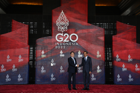 PRESIDEN JOKOWI SAMBUT PERDANA MENTERI JEPANG