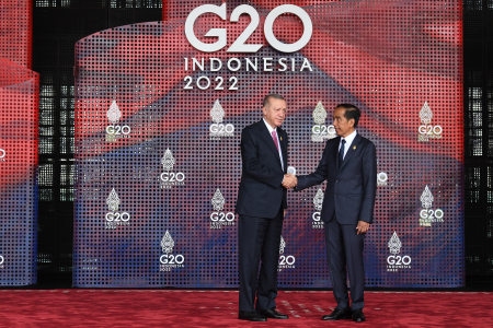 PRESIDEN JOKOWI SAMBUT PRESIDEN TURKI