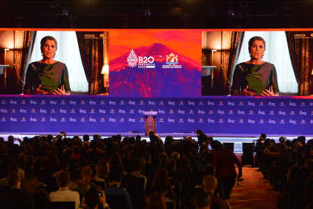 RATU BELANDA BICARA DI B20 SUMMIT 