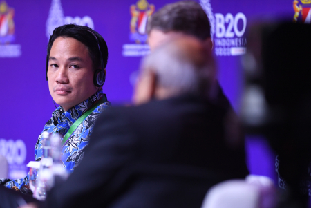 SUMMIT PANEL DISCUSSION B20