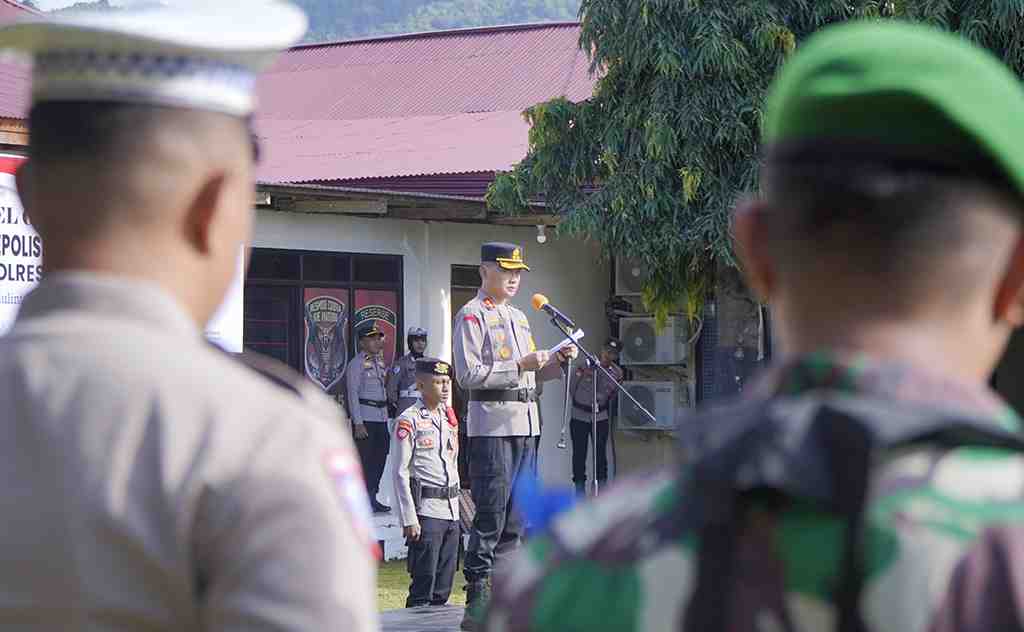 TINGKATKAN KESADARAN BERLALULINTAS