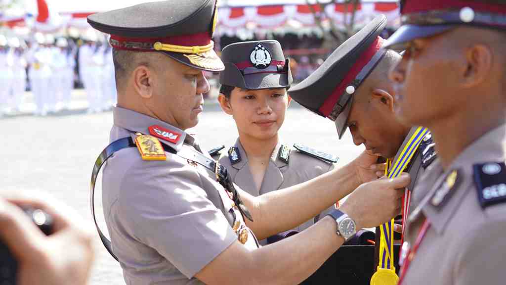 PENUTUPAN PENDIDIKAN BINTARA POLRI 2023