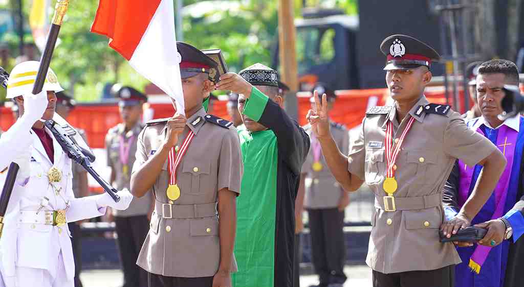 SUMPAH DAN JANJI ANGGOTA POLRI