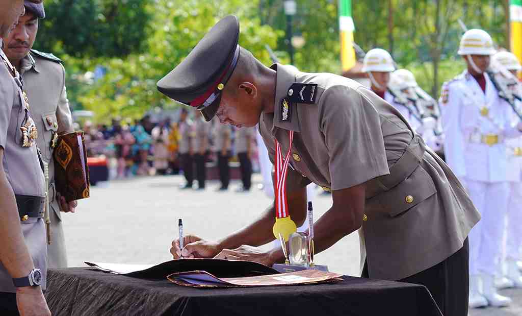 TANDA TANGAN BERITA ACARA BINTARA POLRI