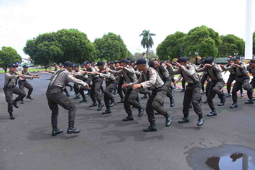 YEL-YEL BINTARA