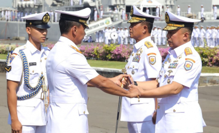 SERTIJAB PANGKOARMADA II DI SURABAYA