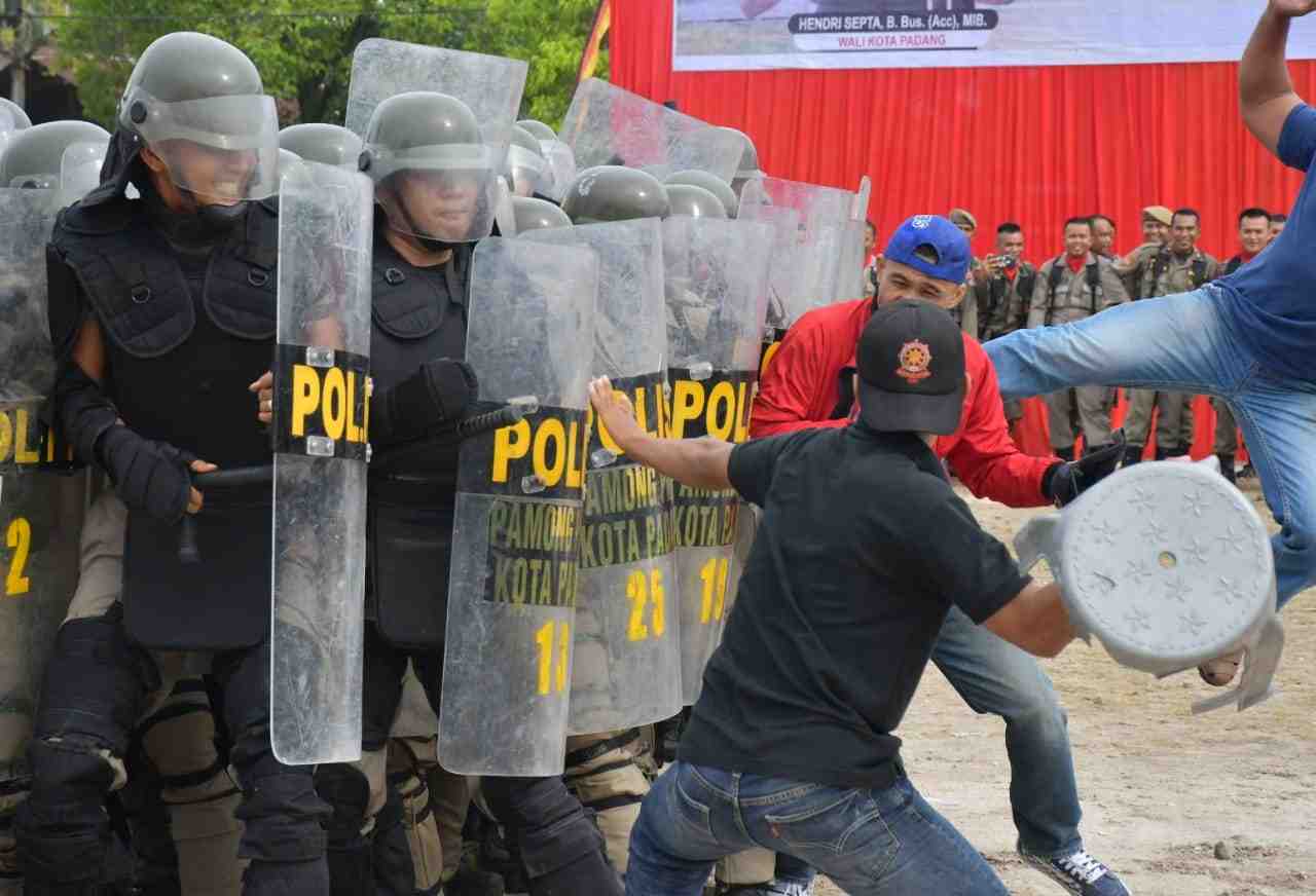 SIMULASI PENERTIBAN PEDAGANG