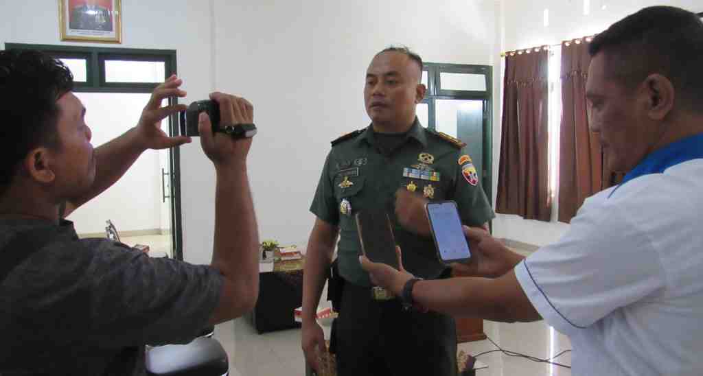 DANDIM 1629/SBD BERI KETERANGAN PENERIMAAN KOMCAD 2023