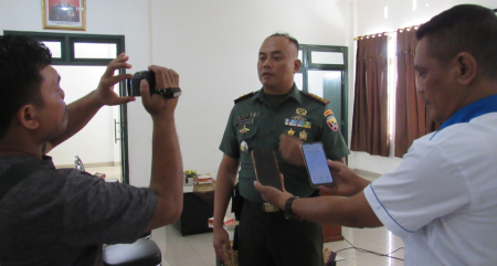 DANDIM 1629/SBD BERI KETERANGAN PENERIMAAN KOMCAD 2023