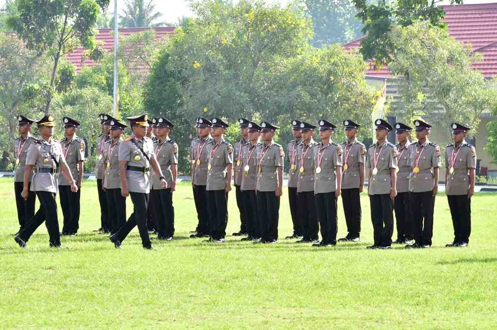 PEMERIKSAAN PASUKAN UPACARA
