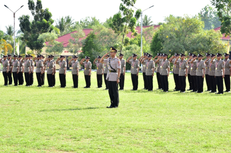 UPACARA PENUTUPAN DIKTUKBA