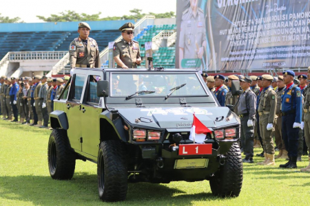 INSPEKSI GELAR PASUKAN UPACARA