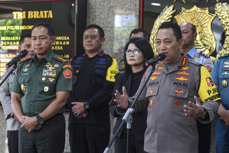 PERTEMUAN PANGLIMA TNI DENGAN KAPOLRI