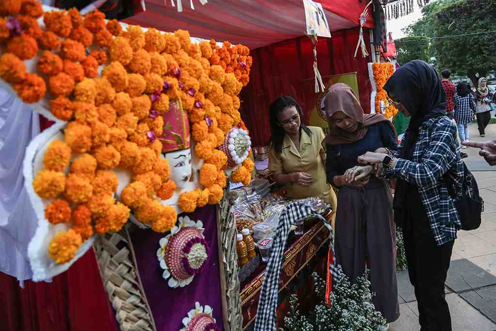 PAGELARAN SEMARAK SIMPANG LIMA KOTA SEMARANG