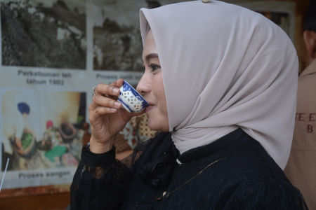 CICIPI TEH SANGAN