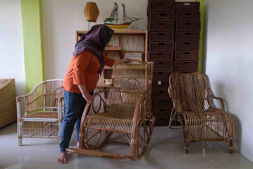 SENTRA IKM ROTAN DAN BAMBU SAMBAS
