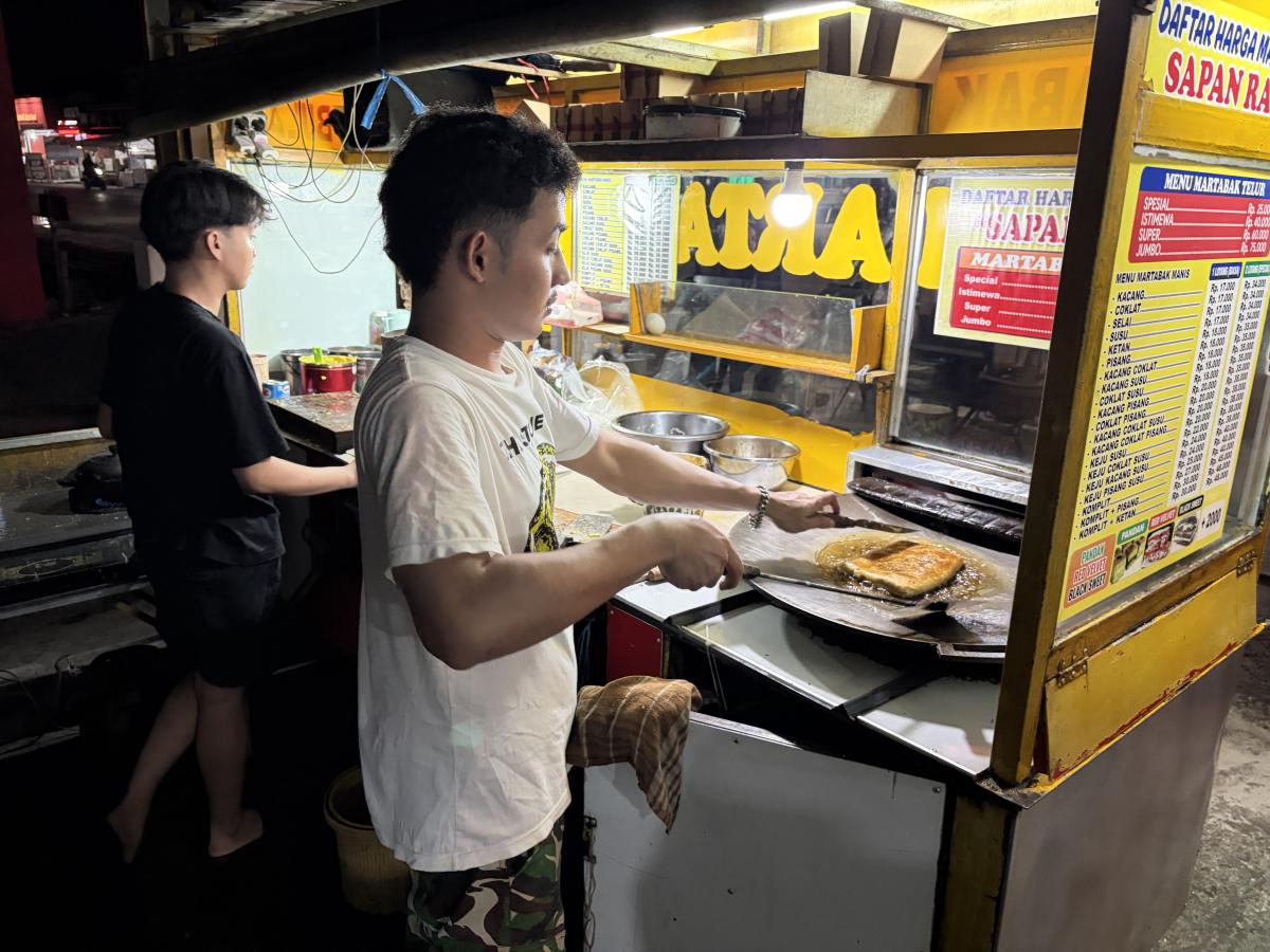 PEDAGANG MARTABAK